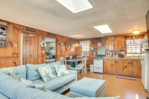 Dennis Port Casa | Less Than 1 Mi to Sea Street Beach Dennis Port Home!