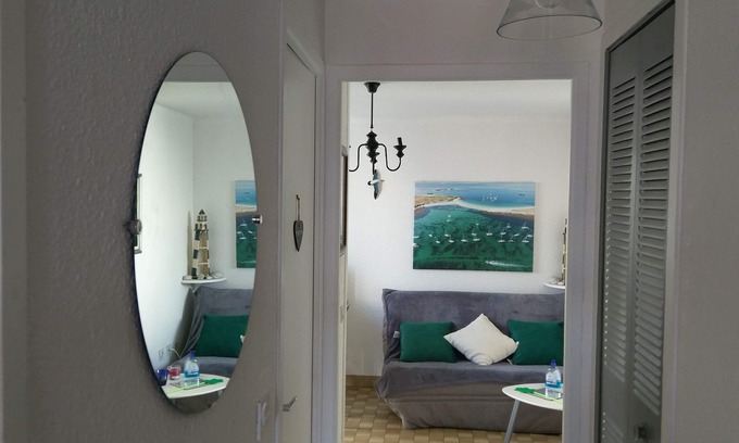 Kerherou Apartamento | Less than 100 metres from the sea at Pointe de Trevignon
