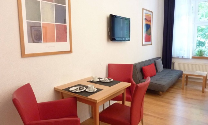 Oberbilk Apartamento | Lessing apartamento céntrico y tranquilo en Düsseldorf para 1 a 3 personas