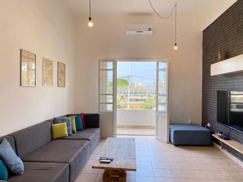Beirut Apartamento | Lester 4-Bedroom Apartment in Mar Mikhael