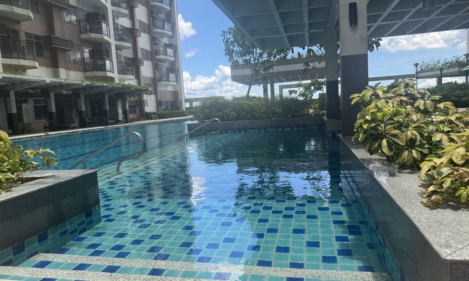 Pasay Condominio | Levi & Moon's Manila Bay