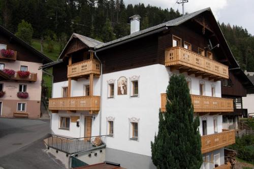 Liesing Apartamento | Lexahaus
