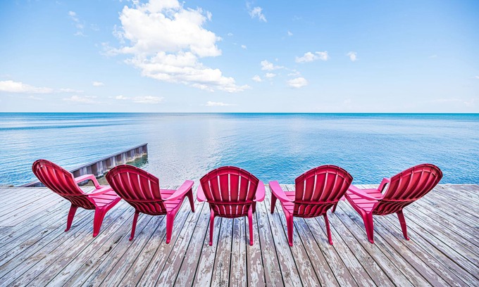 Lexington Casa | Lexington Beach house, On the water with private beach
