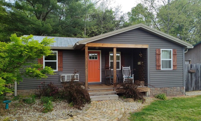 Stockdale Cabaña | Liberty Retreat No Added Fees!