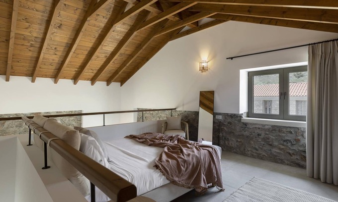 Sourpi Apartamento | Lichnos Luxury Maisonette 1