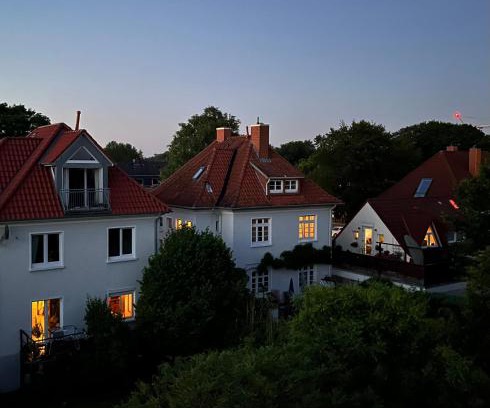 Haarentor Apartamento | Lichtdurchflutete Dachgeschosswohnung in Uninähe