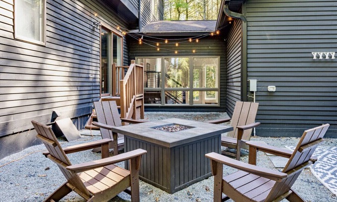 Town of Lumberland Apartamento | Licorice Lodge