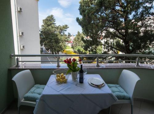 Istok Apartamento | Lidija