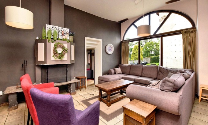 Menil Casa | Casa en la ladera de Lierneux