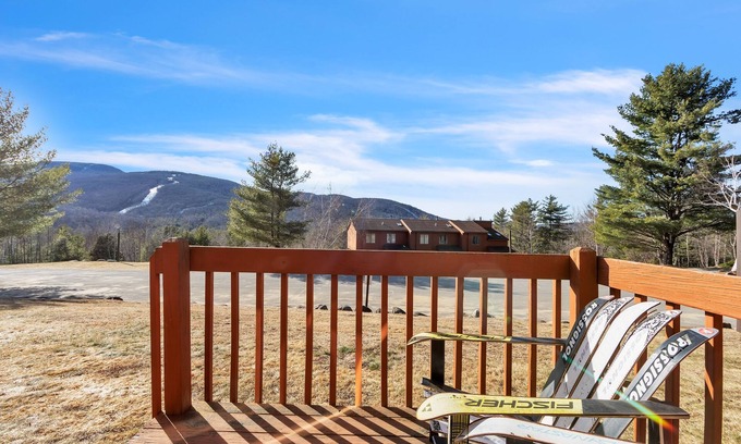 North Creek Casa | Lies 18n - Cozy & Scenic Mountain Retreat 3 Bedroom Townhouse by The Summit at Gore Mountain