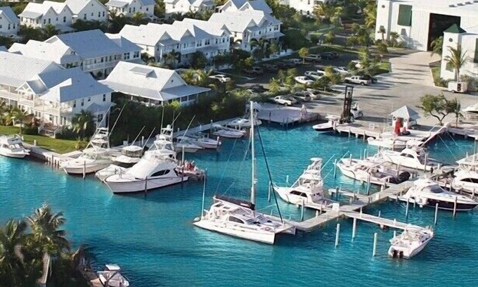 Coral Lagoon Villa | La vida en el paraíso con el deslizamiento del barco en el resort número 1 en Marathon - Coral Lagoon
