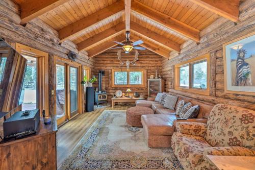 Hailey Casa | Life on Easy Street with Hot Tub 7 Mi to Dwtn!