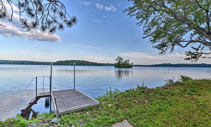 Winthrop Casa | Life on the Lake with Private Dock and Fire Pit!