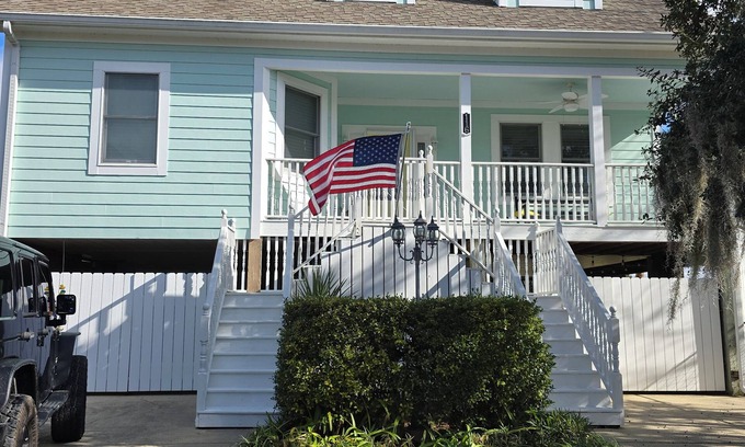 Waveland Casa | Life's A Beach 3BR 3BA Beach House