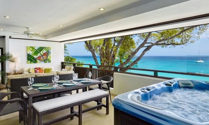 Old Trees Bay Casa | Life's a Beach by The Villa Life