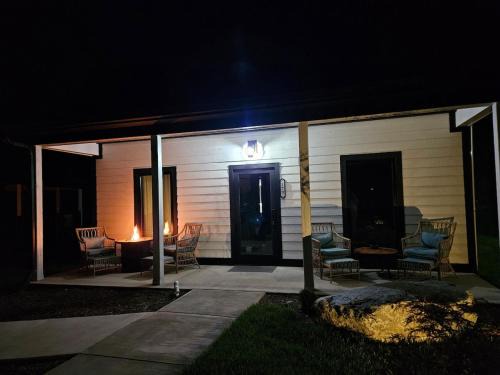 Brevard Casa | Life's Especially Good Retreat