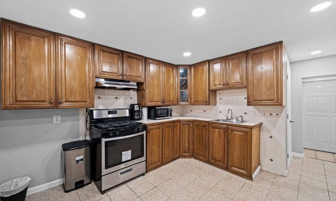 Constable Hook Apartamento | Lifestyle Retreat | 20 Min to NYC