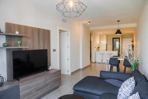 Los Arenales del Sol Apartamento | Light and Modern Sea View Apartment