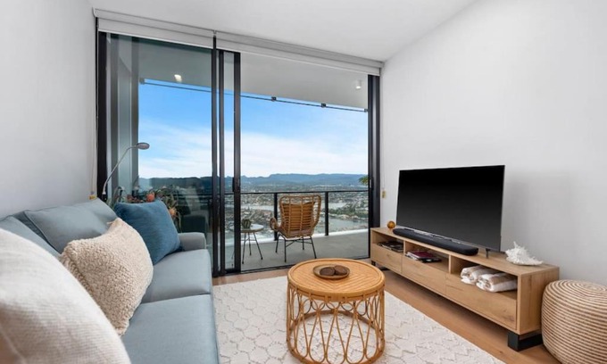 Broadbeach Apartamento | Light Filled Luxury Residence 2 Bed 2 Bath Apt Next to Casino Broadbeach