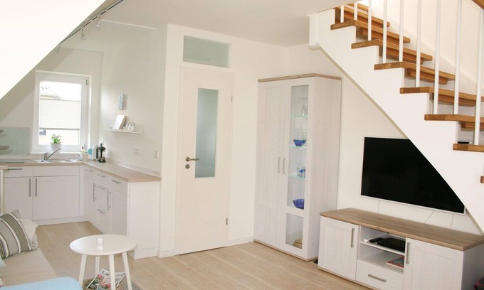 Norddorf Apartamento | Luminoso apartamento inundado en Norddorf en la isla Amrum - WLAN; smart tv, yoga p