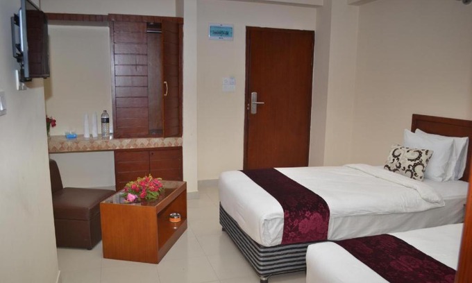 Cox's Bazar Hotel | Lighthouse Family Retreat