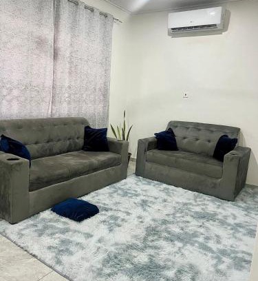 Bono East Region Apartamento | Lighthouse