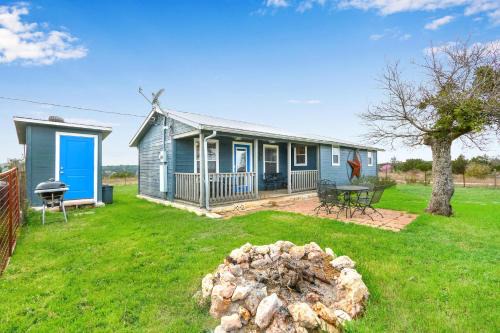 Johnson City Casa | Lighthouse Hill Ranch - Grey House
