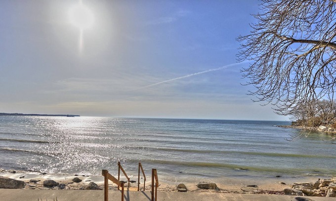 Dunnville Cabaña | LIGHTHOUSE LANDING COTTAGE RENTAL IN DUNNVILLE, ONTARIO