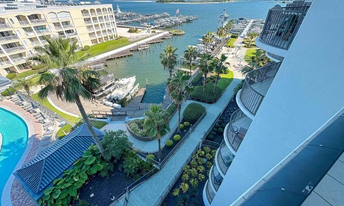 Orange Beach Condominio | Lighthouse on the Bay unit 2605 Bay Front-Lazy River-Boaters-Monthly Rental only