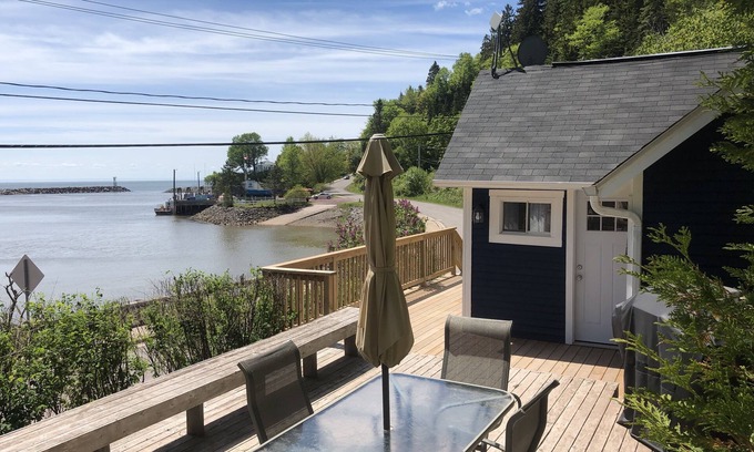 St. Martins Cabaña | Lightkeepers Cottage