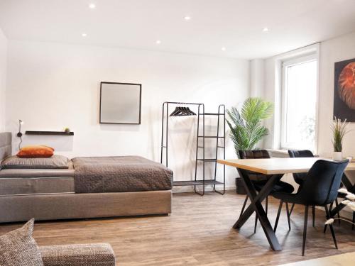Wenden Apartamento | LIGHTPLACE Größere Gruppen 4 Einzelzimmer Boxspring Smart TV Biergarten Restaurant