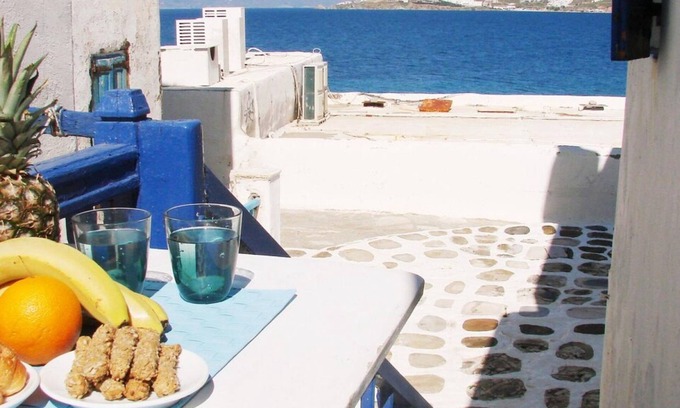 Little Venice Casa | Like a white seagull in the heart of Mykonos!