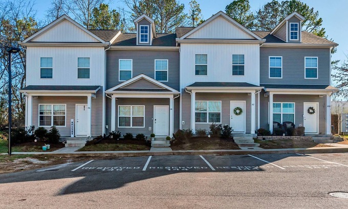 Columbia Casa | Like Home – Stylish & Modern Stay Near DT Columbia