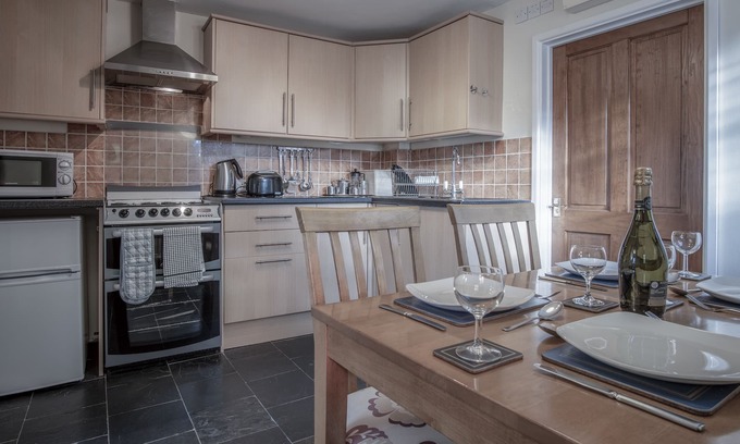 Amroth Cabaña | Lilac Cottage - 1 Bed Cottage - Amroth