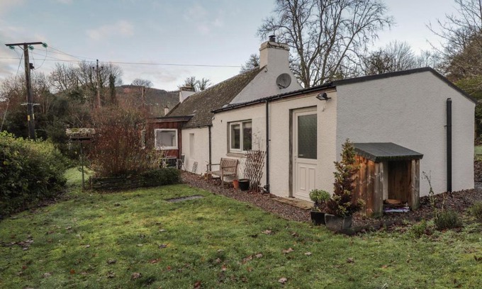 Strathpeffer Casa | Lilac Cottage