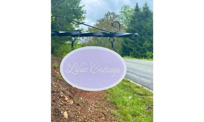 Norwood Casa | Lilac Cottage - Sleeps 8