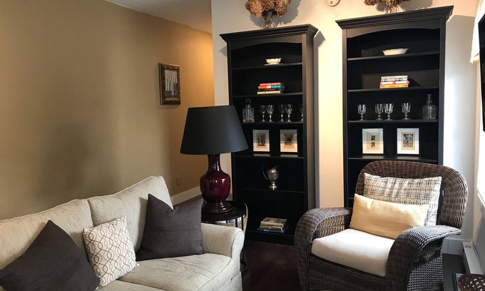 Canton Apartamento | LilacTree Apt (#4) near SLU Canton NY
