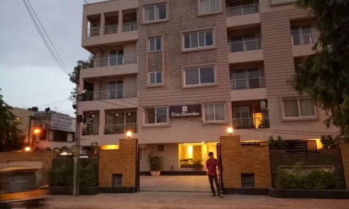 Sindhi Camp Apartamento | Lilas Abode Homestay,centrally located,free wi-fi - Room 1