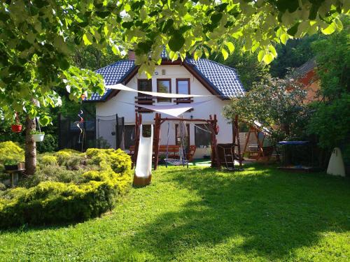 Balatonfuzfo Casa | Liliána Vendégház