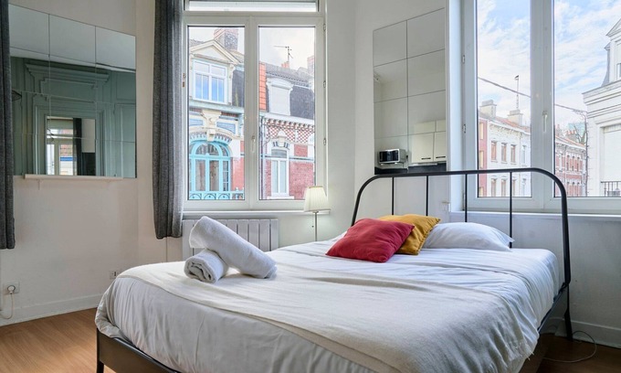 Saint-Maurice Pellevoisin Apartamento | Lille Saint Maurice - Nice and functional studio