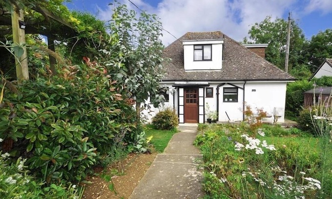 Shipton Gorge Cabaña | Liliput, BURTON BRADSTOCK