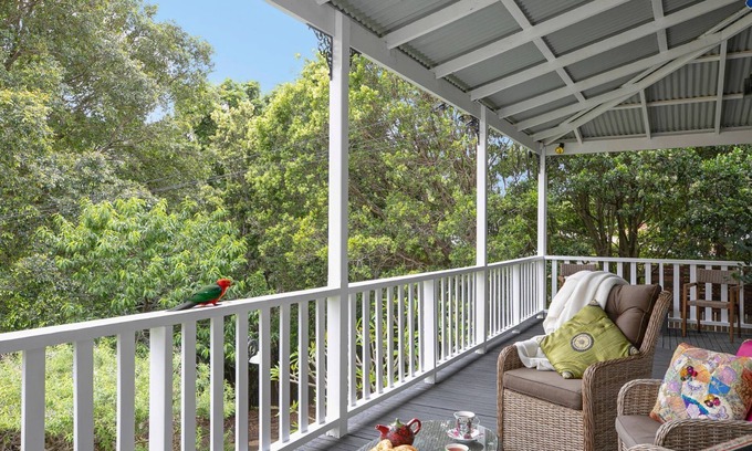 Stanwell Park Casa | Lilly Pilly Arthouse– Stay 3 Pay 2