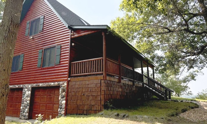 Webb Lake Casa | Lily Lake - 3br 2 King 1 Queen - UTV Snowmobile