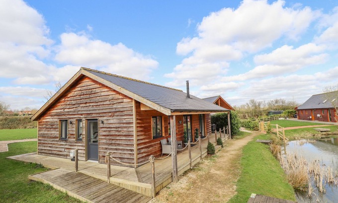Aubourn Cabaña | Lily-pad Lodge, THORPE-ON-THE-HILL