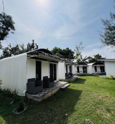 San Juan Casa | Lily Paradise