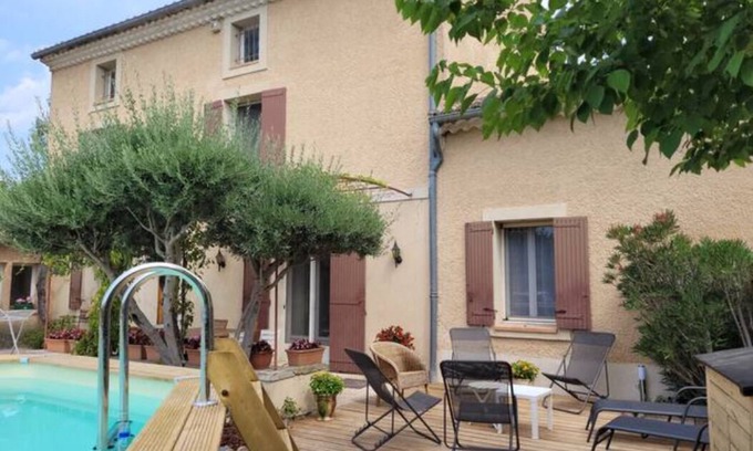 Velleron Casa | Lily's house with the charm of our childhood
