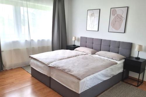 Hildesheim District Apartamento | LIME HOMES Balkon, Küche, Messe, Marienburg