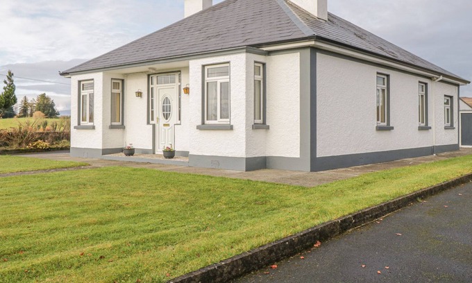 Aghaward Cabaña | Lime Tree Cottage, FOXFORD, CONDADO DE MAYO