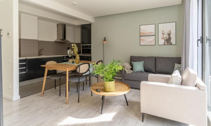 Hostafrancs Apartamento | Limehome Barcelona Rector Triadó