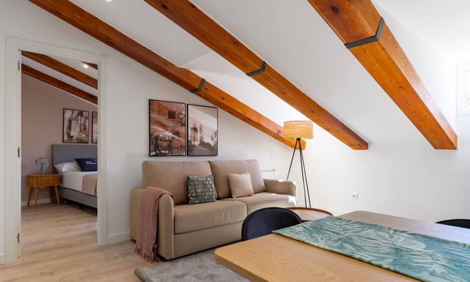 Embajadores Apartamento | Limehome Madrid Calle Ave María